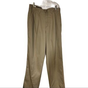 DOCKERS Men’s Khaki Pants tan Size 33/31‎
